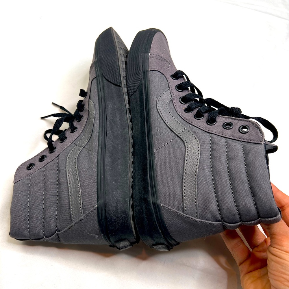 Vans Sk8 Purple/Black Canvas Lace Up Hi Top Skate Shoe Size M 8.5 W10 A030222